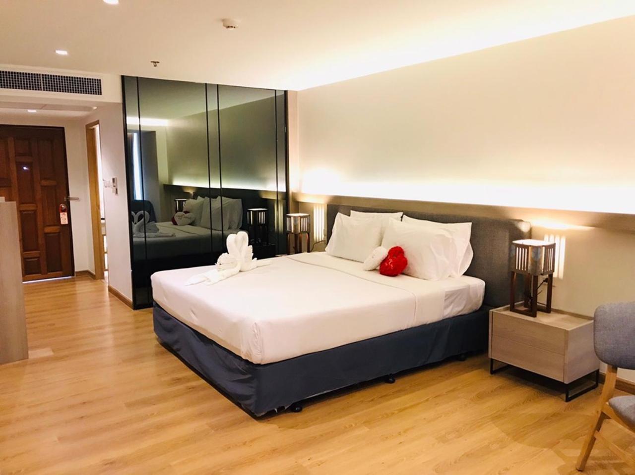 Sandy Spring Hotel Паттайя Экстерьер фото